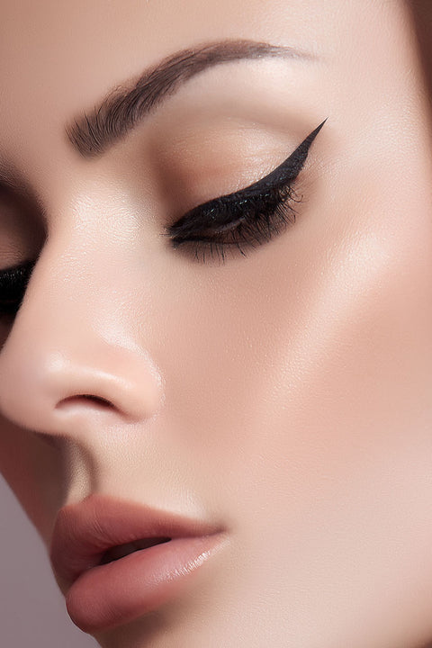 VIDA INTENSE DIP EYE LINER